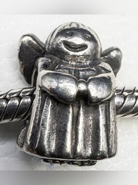 Authentic Retired Pandora Vintage Little Angel of Hope Charm 925 ALE